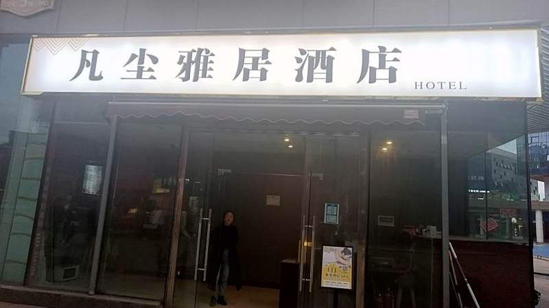 01.jpg