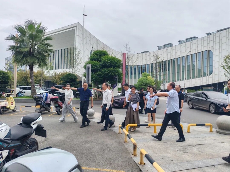 01_2025-09-30_174429_181.jpg 01_2025-09-30_174429_181.jpg